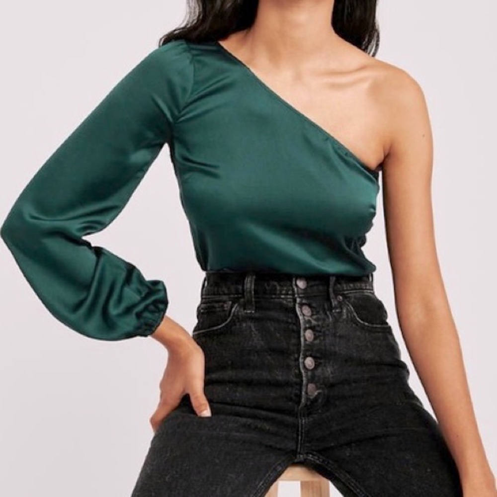 Abercrombie & Fitch One Shoulder Bodysuit